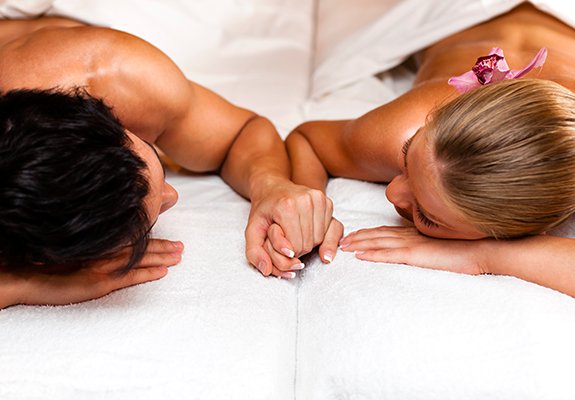 Couples massage at home